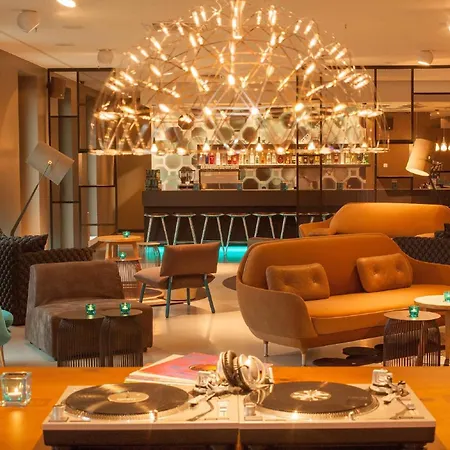 One Berlin-potsdamer Platz Szálloda 3*