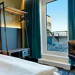 One Berlin-potsdamer Platz