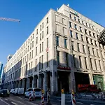 One Berlin-potsdamer Platz Hotel 3*