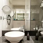 One Berlin-potsdamer Platz Hotel 3*