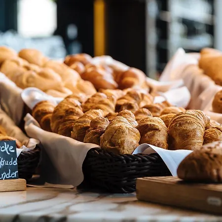 Hotel One Berlin-potsdamer Platz Berlin